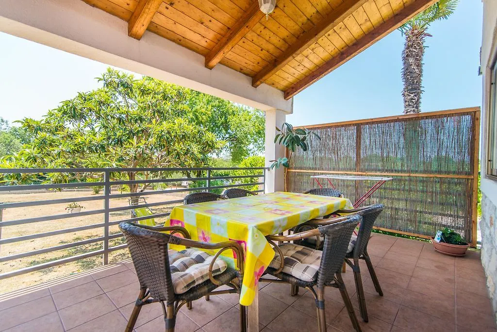 Holiday House Flego Rovigno Casa vacanze